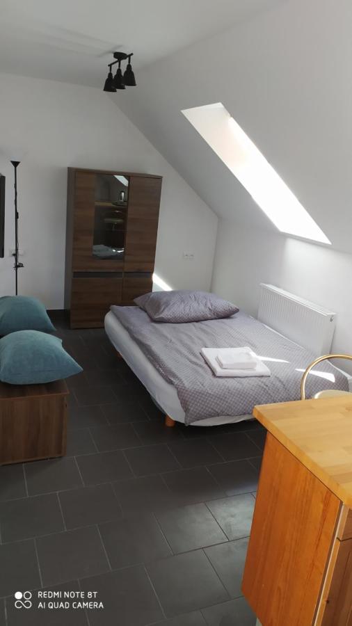Gdow Riverside Apartments And Tours エクステリア 写真